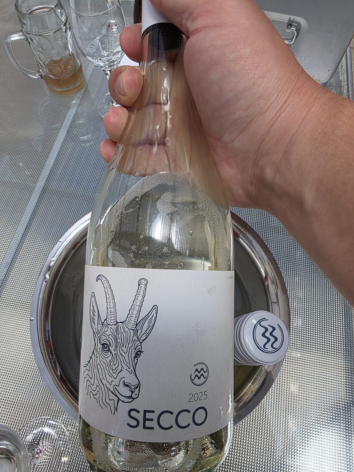 Secco mit Steinbock-Etikett